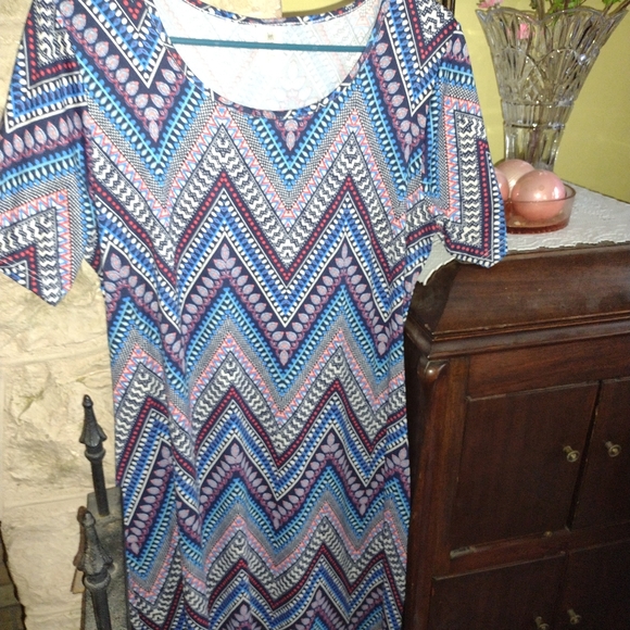 Women's clothes - Picture 2 of 16